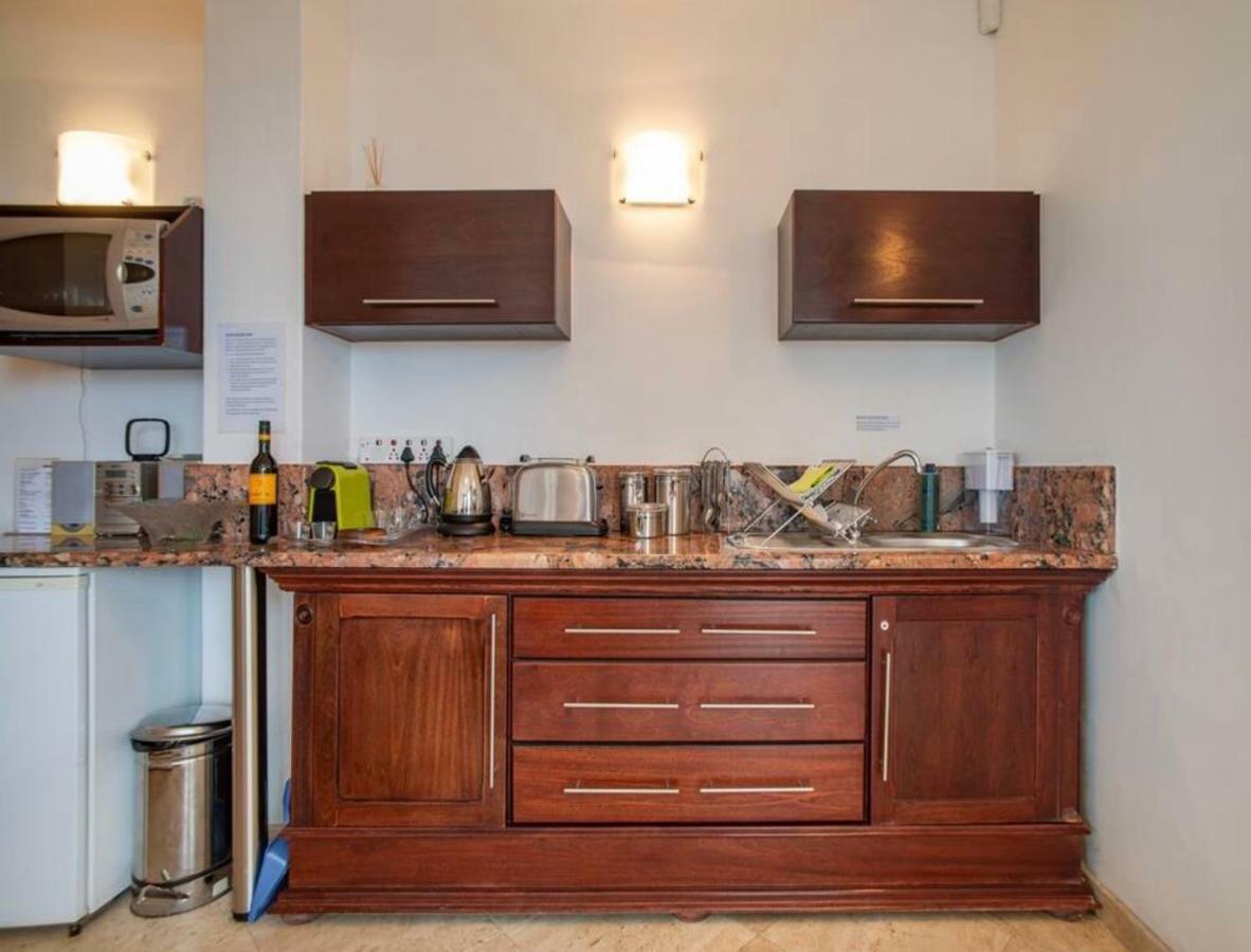 Bantry Beach Luxury Suites Ciudad del Cabo Exterior foto